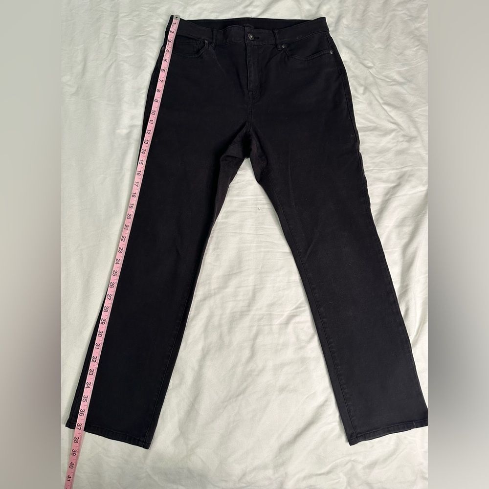 L.L. Bean Classic Fit Black Denim Jeans Size 12 Petite Cotton Blend Stretch EUC - Picture 10 of 11